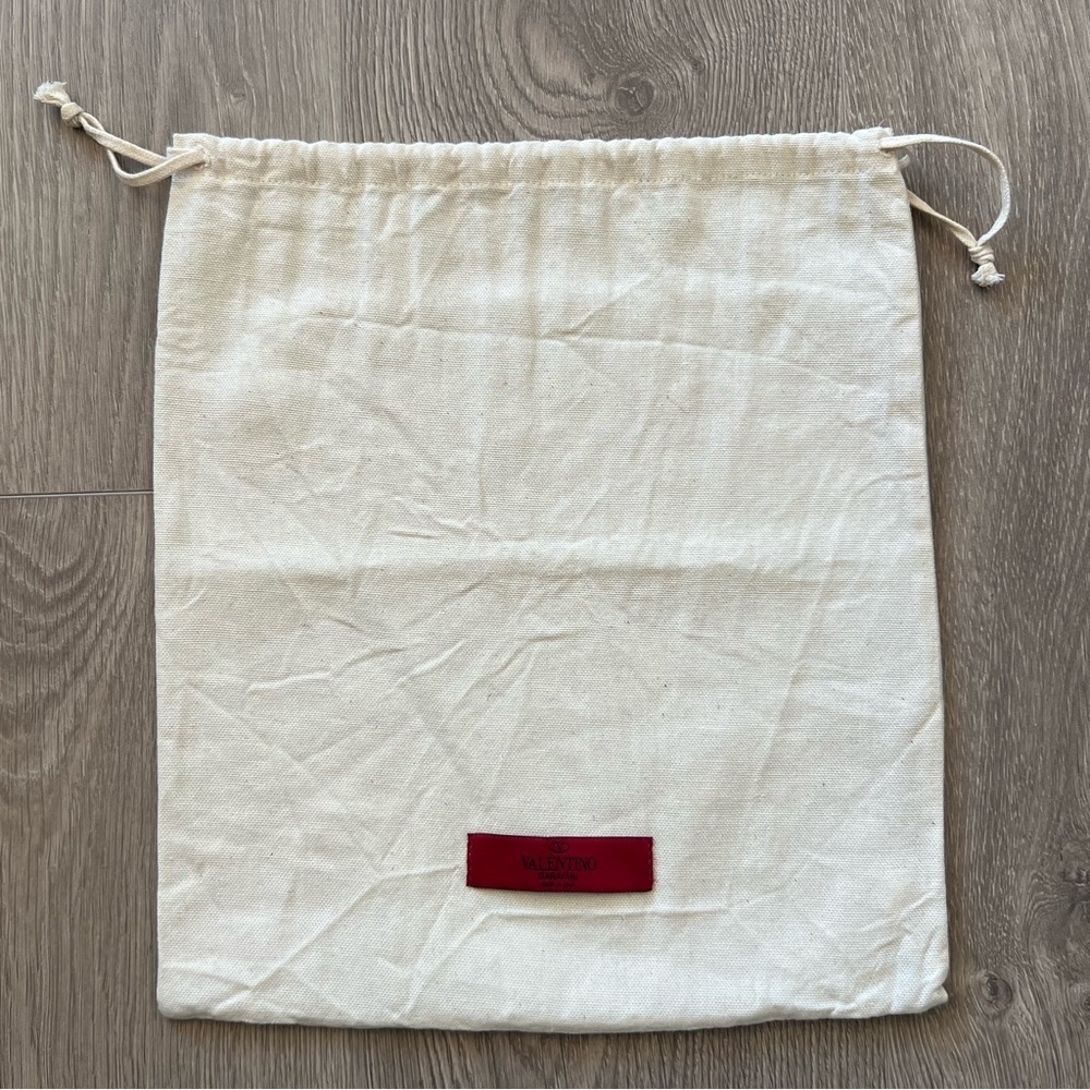 Valentino Garavani Dust Bag